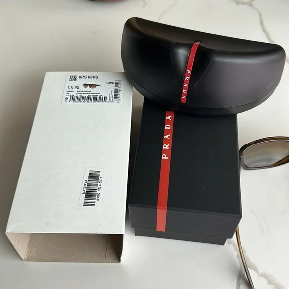 Prada Linea Rossa
59mm Square
Polarized Sunglasses - Picture 10 of 11